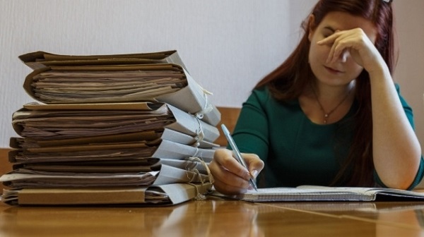 В «Единой России» подготовят предложения по освобождению учителей от излишней административной нагрузки